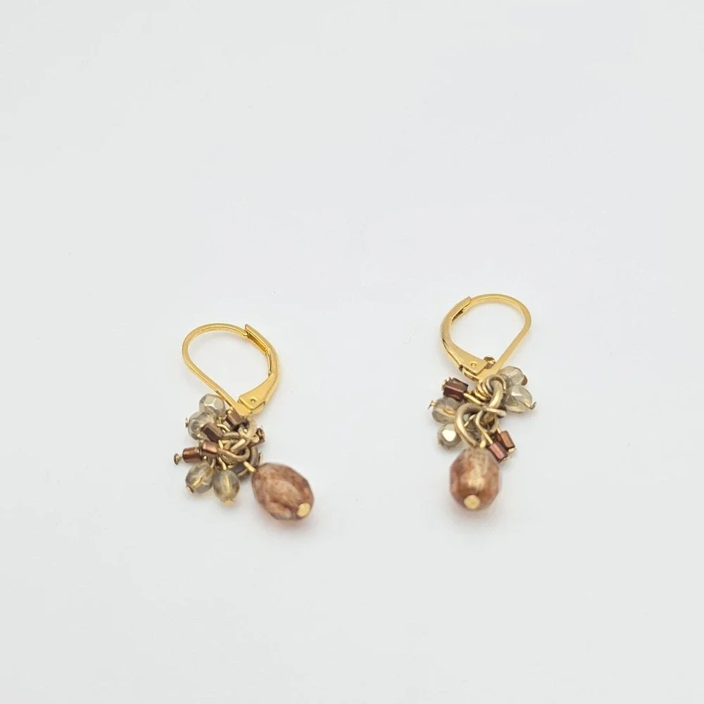 ANN TAYLOR LOFT‎ Earrings Dangle Crystal Stone Metal Beads Gold Plate Leverback